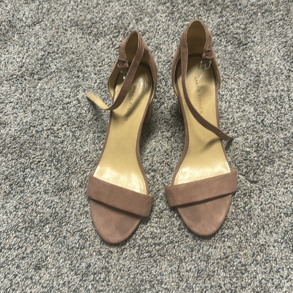 Mark Fisher Pink Suede Strappy heels Sz 8